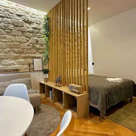 Διαμέρισμα Amelot, Charming & Pierre *